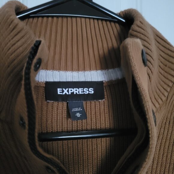 Express Men's 1/4 Button Sweater - Picture 2 of 5